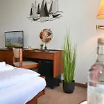 ホテル Strandhotel Salty ビューズム