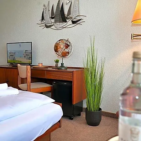 Strandhotel Salty Hotel