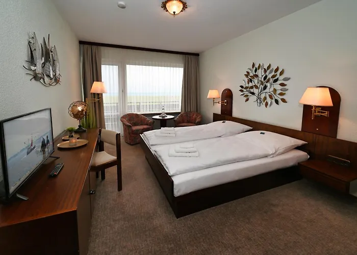 Strandhotel Salty Hotell 3*