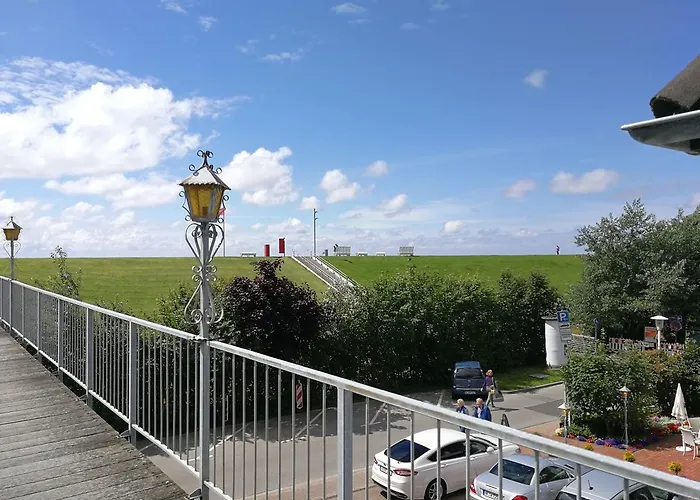 Strandhotel Salty Hotel 3*